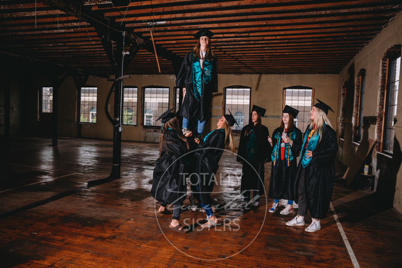 229A9207 CAP AND GOWN WAREHOUSE