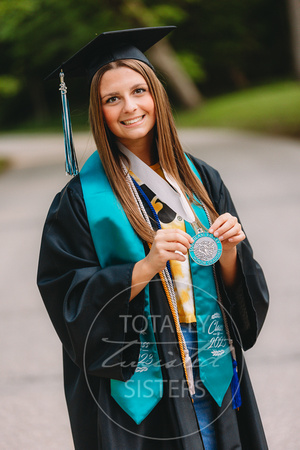 23 CAP AND GOWN FB229A1389