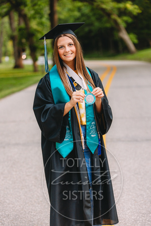 23 CAP AND GOWN 229A1385